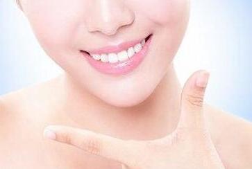牙齿美白有什么好方法-义齿厂家